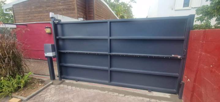 Portail automatique aluminium La Réunion