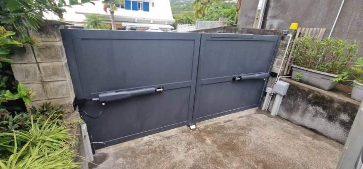 Installation portail automatique Saint-Joseph